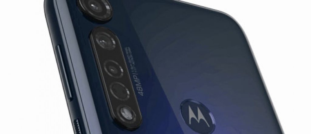 Moto G8 Play покрасувався на дуже якісних рендерах