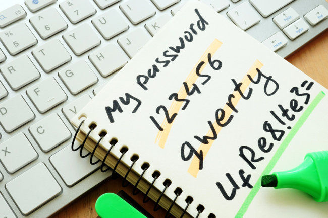 Змінюйте паролі для захисту акаунтів