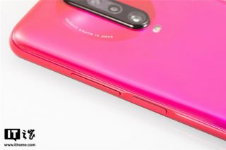 Xiaomi Redmi K30: більше живих фото в двох кольорах