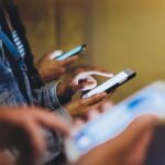 Мобільні телефони