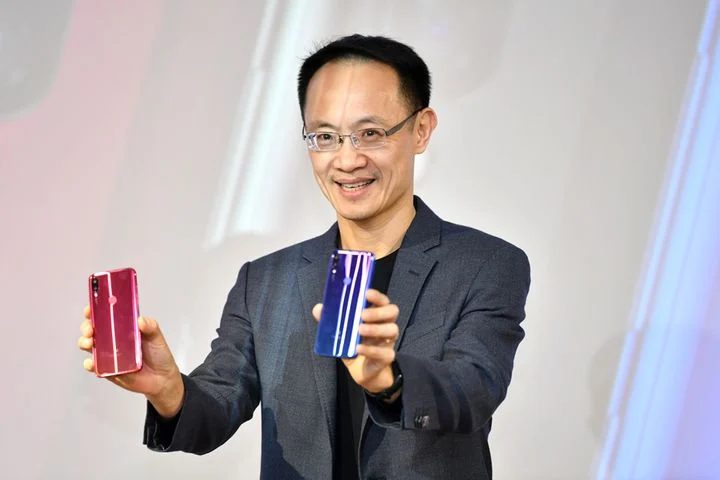 Підтверджено: смартфони Xiaomi відтепер продаються без зарядки