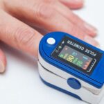 пульсоксиметр