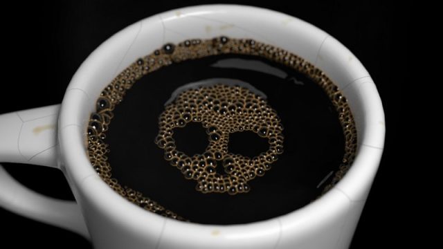П’ять помилок, які можуть зробити чашку вашої кави токсичною