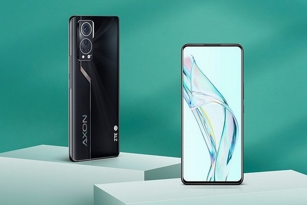 ZTE виводить на ринок унікальний смартфон, який не має аналогів у світі – Axon 30 5G