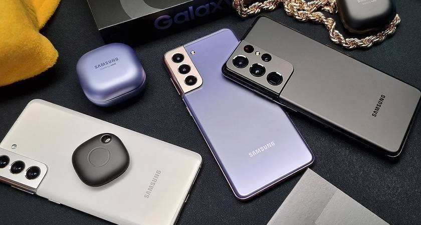 Стало відомо, коли смартфони Samsung отримають Android 12