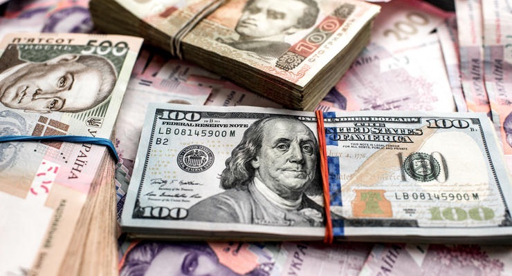Долар має багато козирів: як ціна на валюту зміниться вже найближчим часом