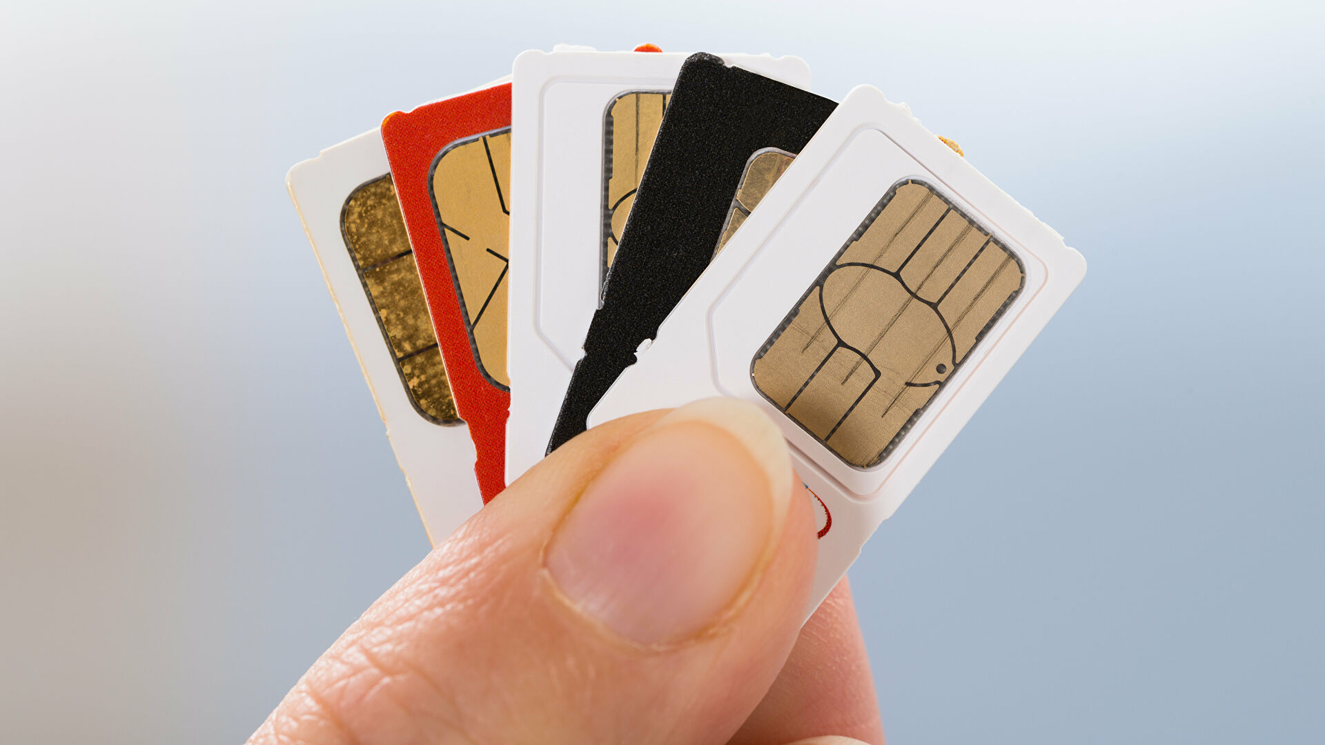 Vodafone вирішив роздати абонентам ще по одній SIM-карті: для чого вона потрібна