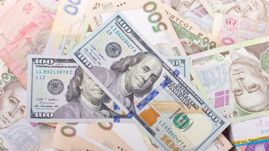 27 гривень не межа: фінансисти зробили прогноз щодо курсу долара у 2022 році