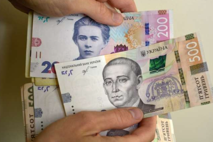С 1 января пенсии вырастут на 3 тысячи гривен: кто получит больше