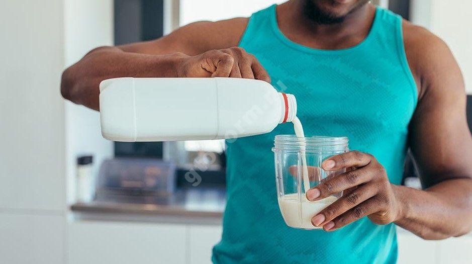 Регулярне вживання молока провокує серйозну неврологічну хворобу: результати останніх досліджень