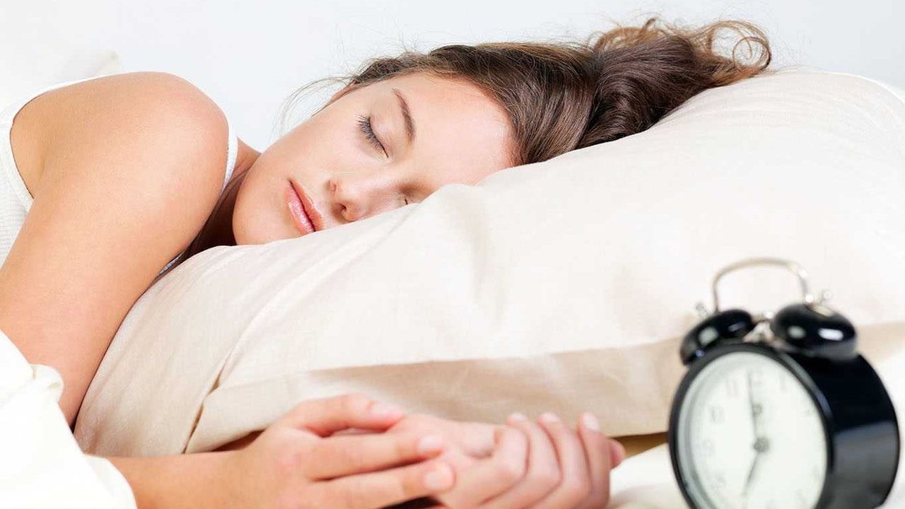 Сколько часов нужно спать разным знакам зодиака, чтобы быть здоровыми: мнение астрологов