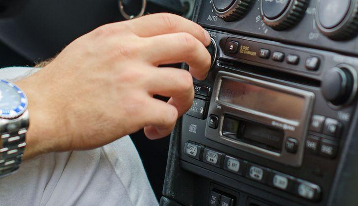 радіо в авто