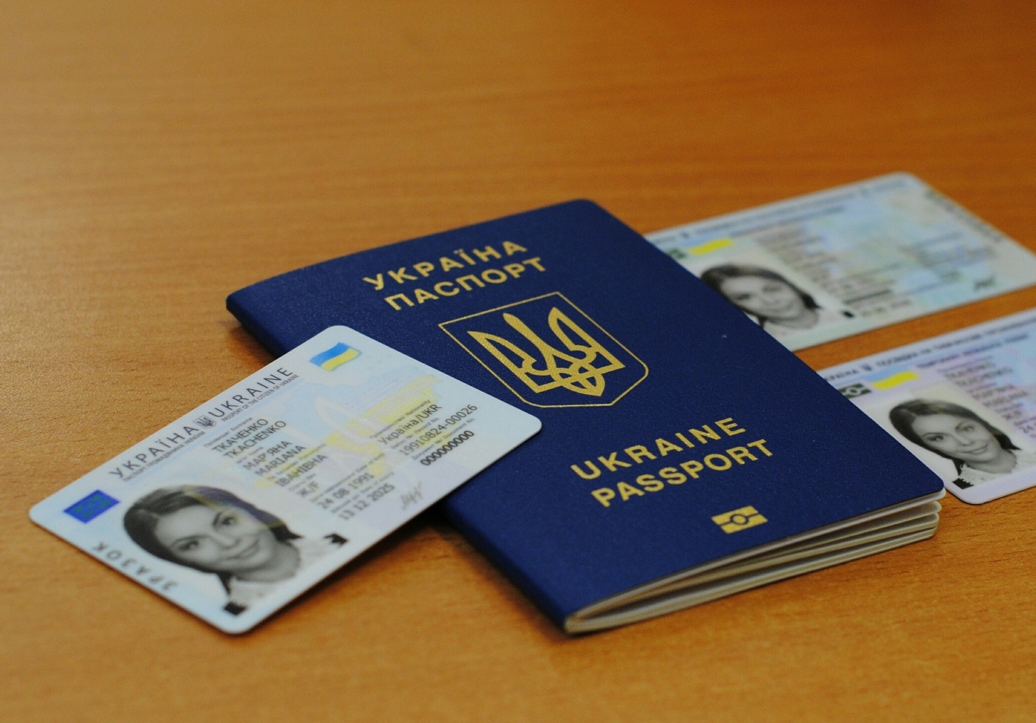 В Украине изменили процедуру получения заграничного и украинского паспортов