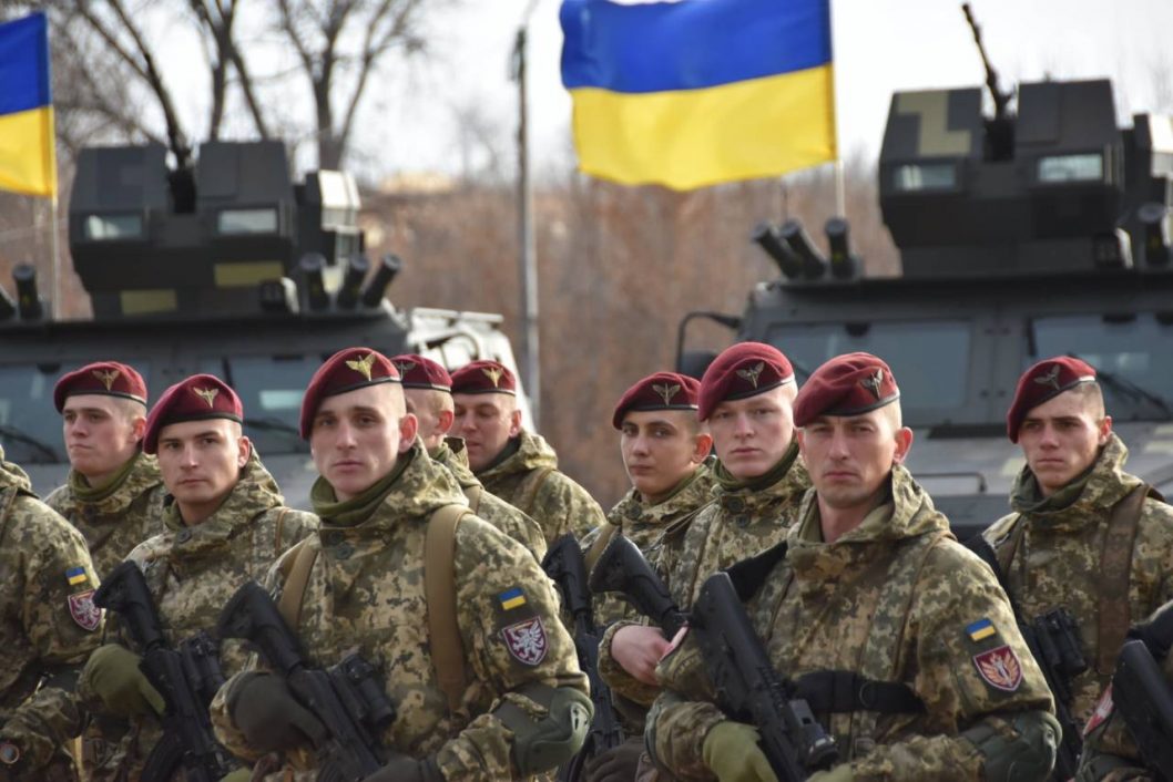 Невже ще рік: астролог розповів, коли закінчиться війна в Україні