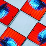 Безрамкові смартфони