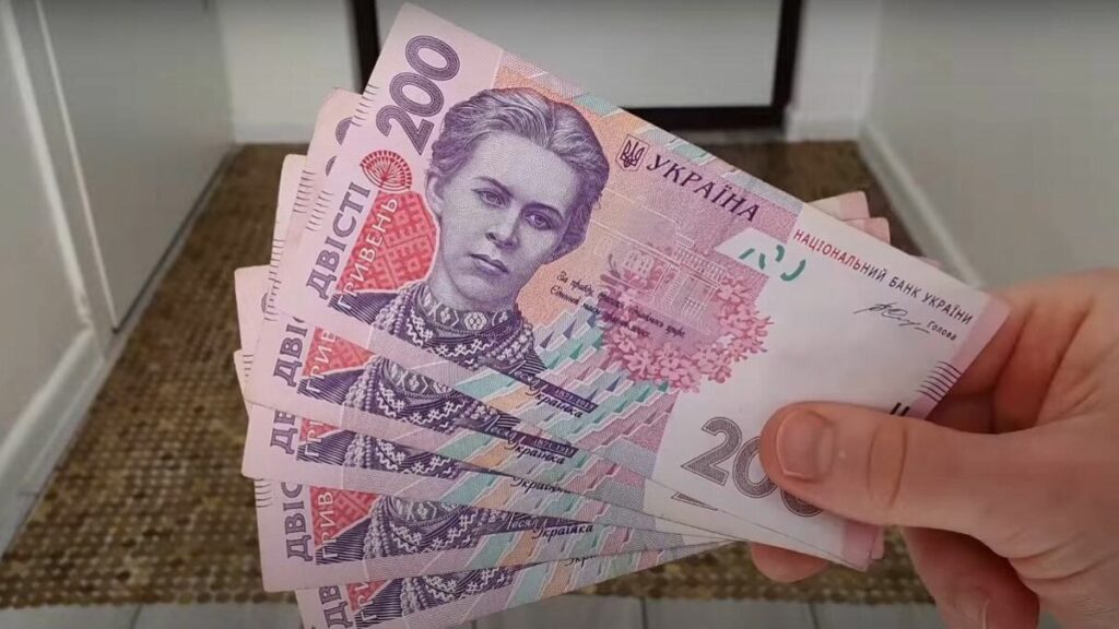  українці можуть оформити понад 30 000 гривень в рамках нового благодійного проєкту