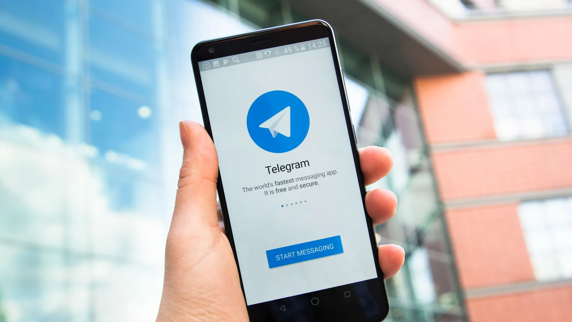 Українцям назвали 5 причин зареєструватися в Telegram