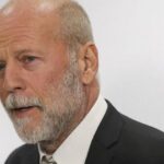 Брюс Вілліс