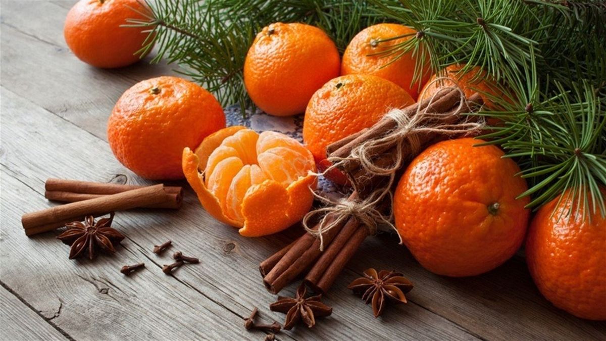 Експерти розповіли як відрізнити солодкі мандарини від кислих: 3 характерні ознаки 