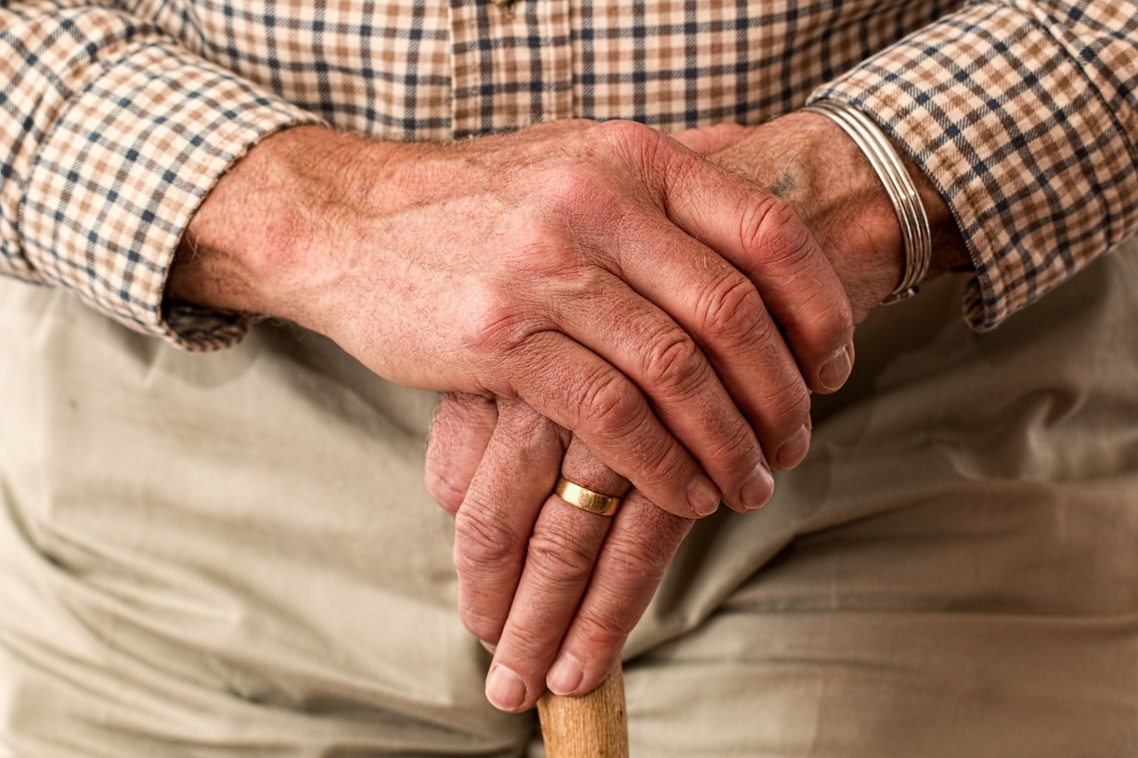 Через 3 місяці частину пенсіонерів позбавлять виплат: в Мінсоці зробили важливу заяву