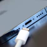 айфон зарядка