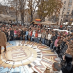 Караоке на майдані