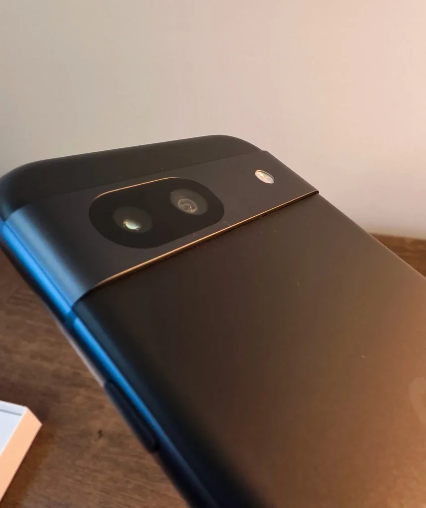 Pixel 8a