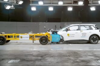 Leapmotor B05