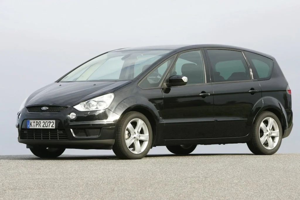 Ford S-Max першого покоління (2006–2015)