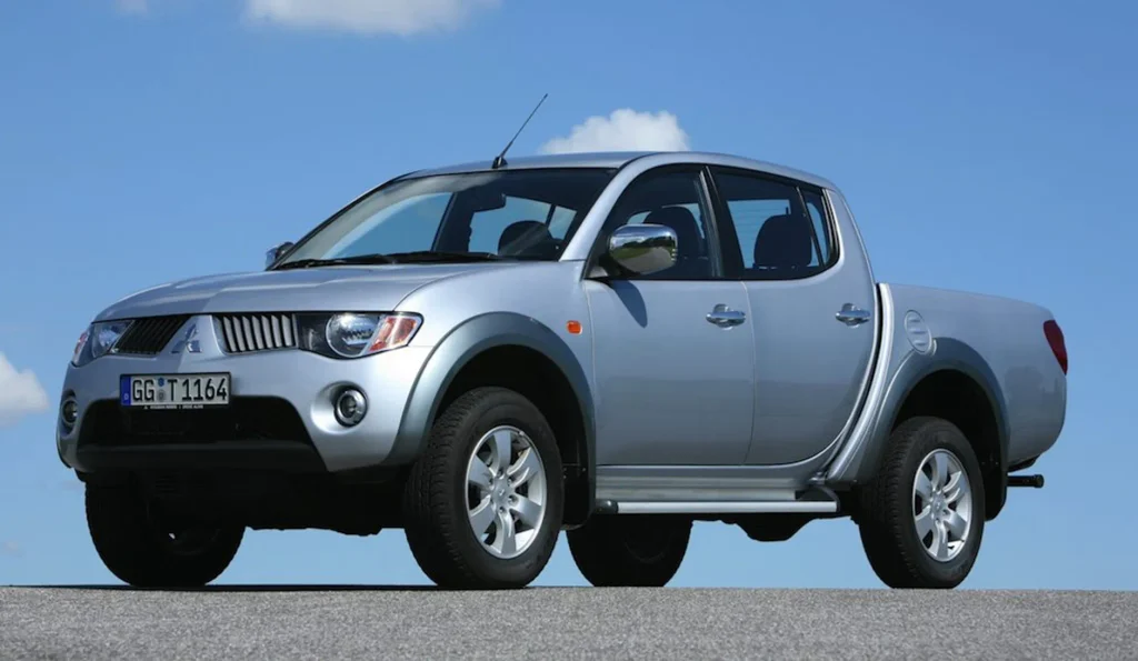 Mitsubishi L200 (2006–2015)